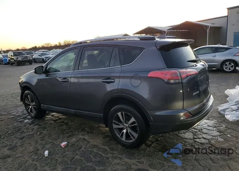 2017 Toyota Rav4 Xle z USA, uszkodzony, nr VIN JTMWFREV0HJ113471